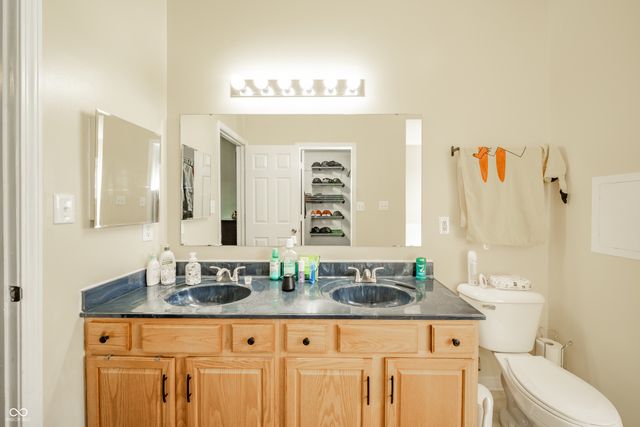 3859 Chancellor Drive, Greenwood, IN 46143