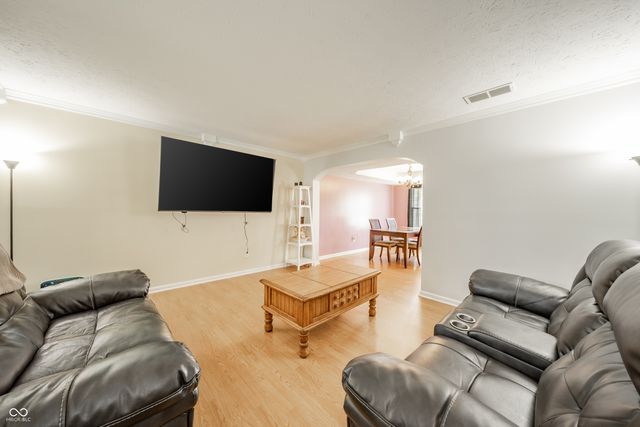 3859 Chancellor Drive, Greenwood, IN 46143