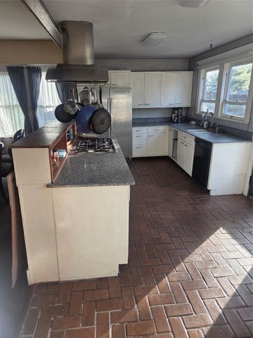 5003 Victor Street, Dallas, TX 75214