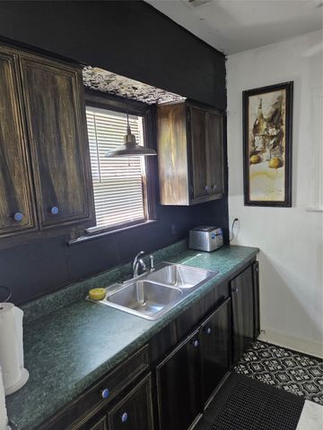 5003 Victor Street, Dallas, TX 75214