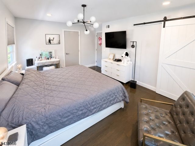 1626 Larkspur Dr, Mountainside Boro, NJ 07092