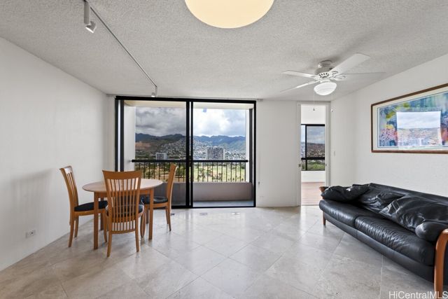 320 Liliuokalani Avenue 2005, Honolulu, HI 96815