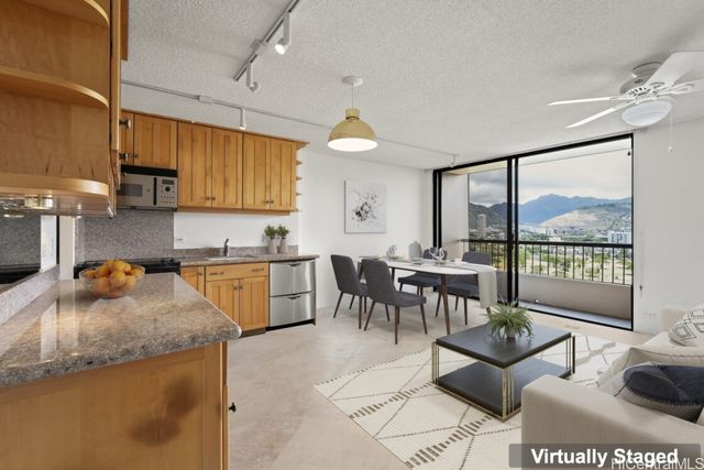 320 Liliuokalani Avenue 2005, Honolulu, HI 96815