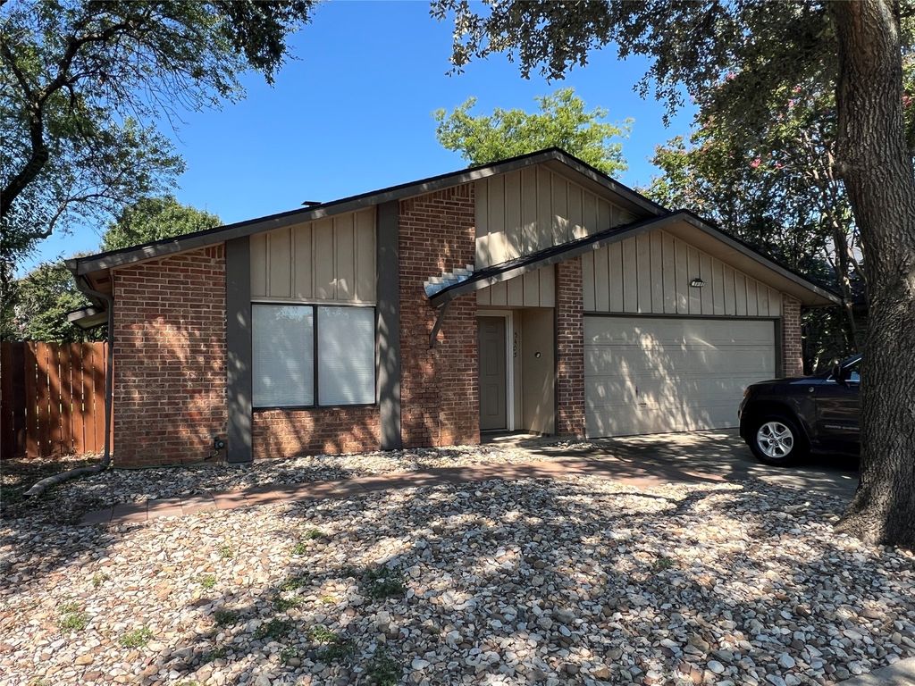 5405 Duchess Court, Lake Dallas, TX 75065