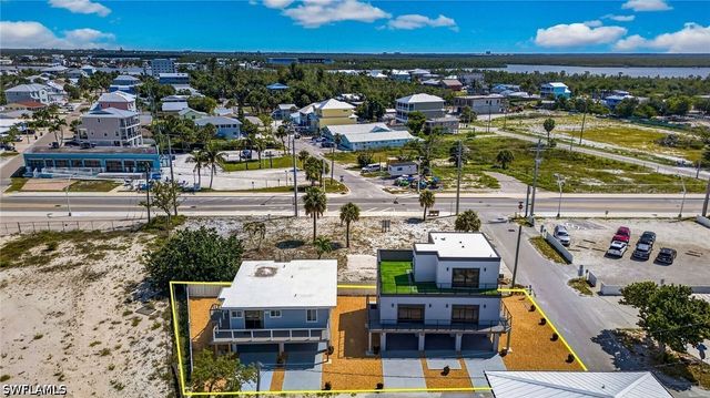 71 Mango ST, Fort Myers Beach, FL 33931