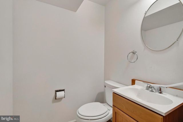 2602 PHEASANT RUN LN, Spring City, PA 19475