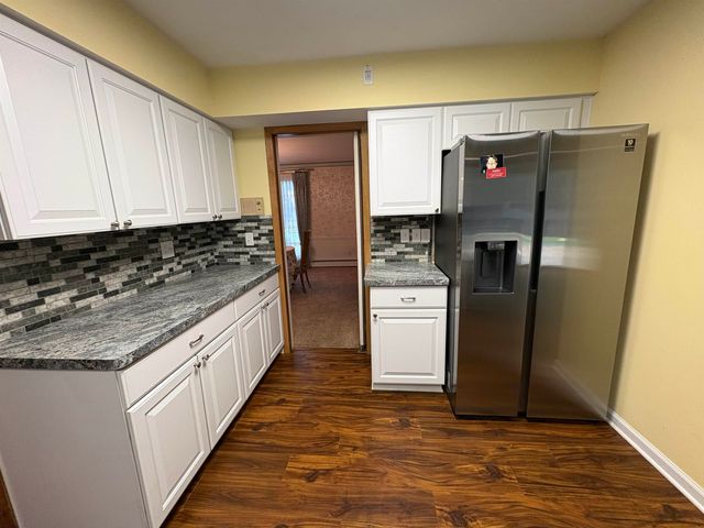 1402 Woodslea Street, Flint, MI 48507