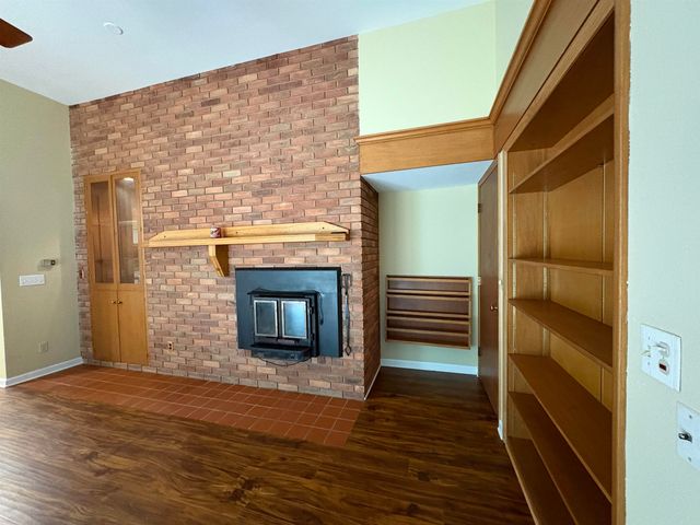 1402 Woodslea Street, Flint, MI 48507