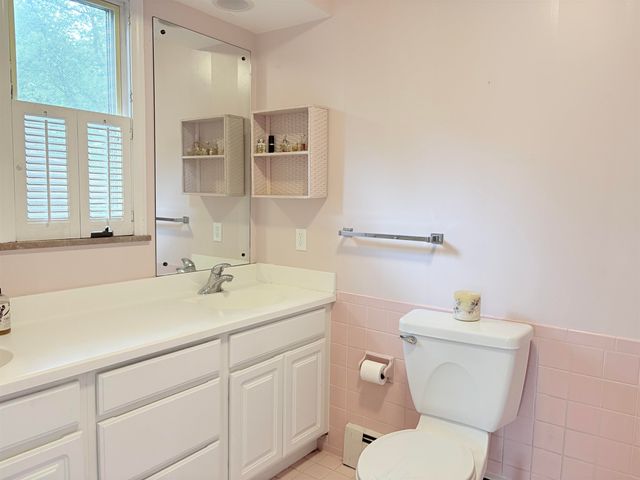 1402 Woodslea Street, Flint, MI 48507