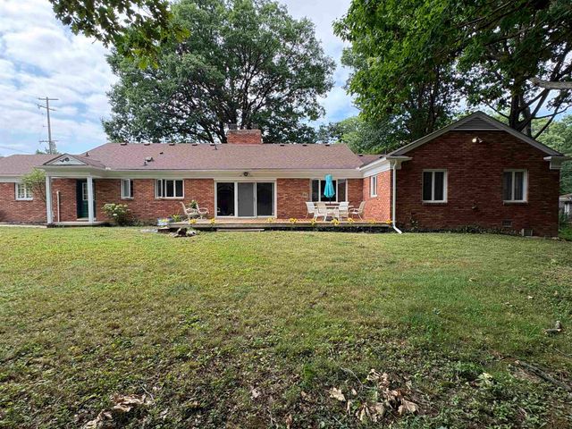 1402 Woodslea Street, Flint, MI 48507