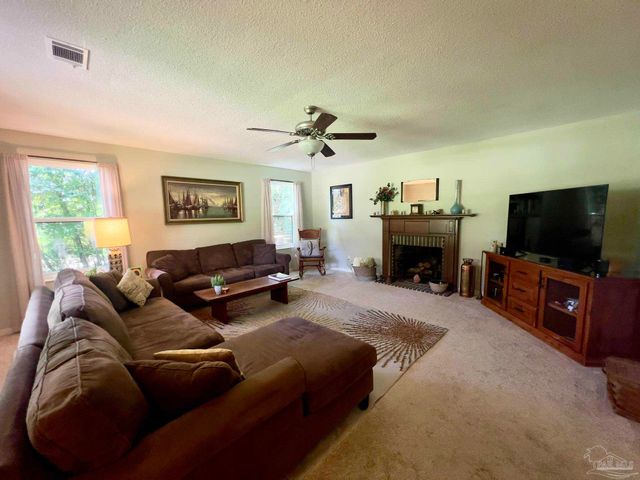 6100 Drexel Rd, Pensacola, FL 32504