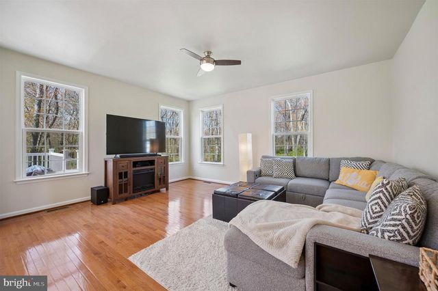 1474 N LINE ST, Lansdale, PA 19446