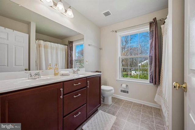 1474 N LINE ST, Lansdale, PA 19446