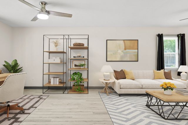 6204 Sayle Street, Greenville, TX 75402