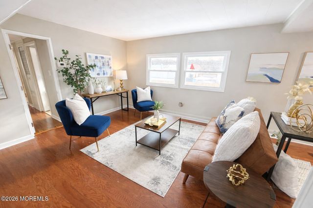 1 Bayshore Mobile Mnr, Hazlet, NJ 07730