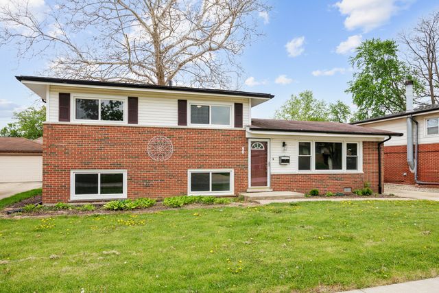 90 Peyton Drive, Chicago Heights, IL 60411