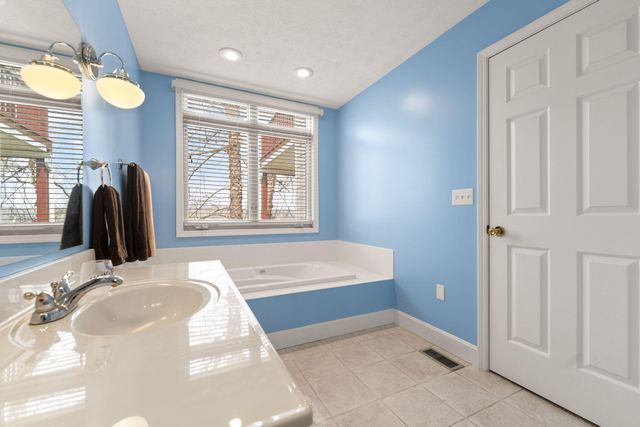 631 Lawless Road, Jamestown, KY 42629