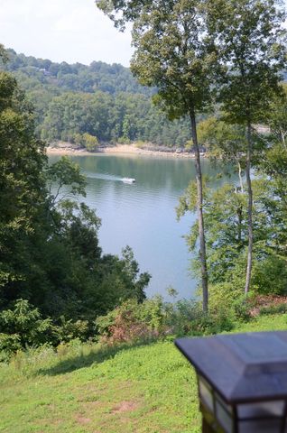 631 Lawless Road, Jamestown, KY 42629