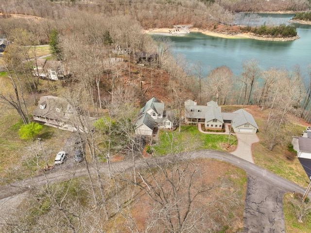 631 Lawless Road, Jamestown, KY 42629