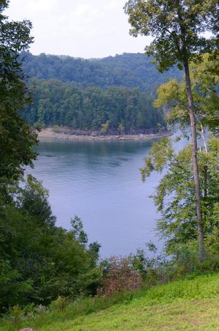 631 Lawless Road, Jamestown, KY 42629