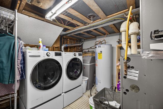 1004 N Hovis Street, Mountain Grove, MO 65711