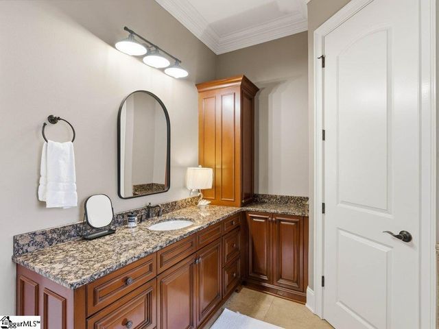 801 Brixton Circle, Simpsonville, SC 29681