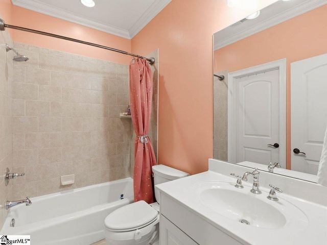 801 Brixton Circle, Simpsonville, SC 29681
