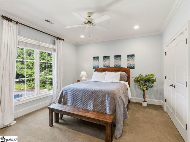 801 Brixton Circle, Simpsonville, SC 29681