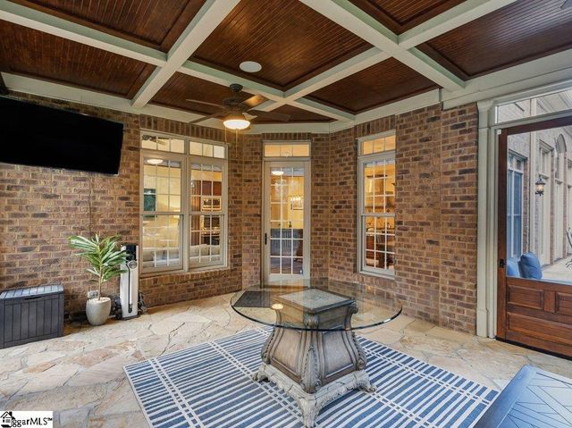 801 Brixton Circle, Simpsonville, SC 29681