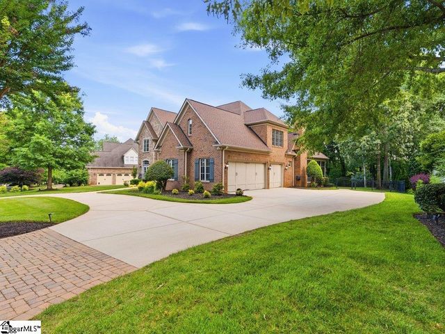 801 Brixton Circle, Simpsonville, SC 29681