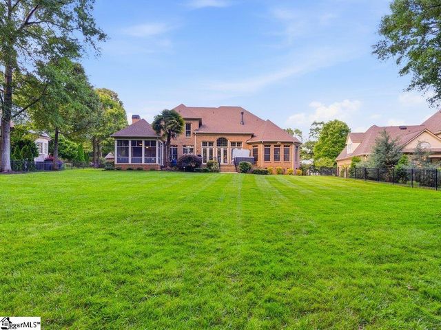 801 Brixton Circle, Simpsonville, SC 29681