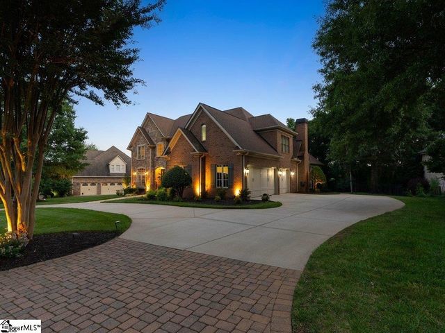 801 Brixton Circle, Simpsonville, SC 29681
