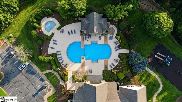 801 Brixton Circle, Simpsonville, SC 29681
