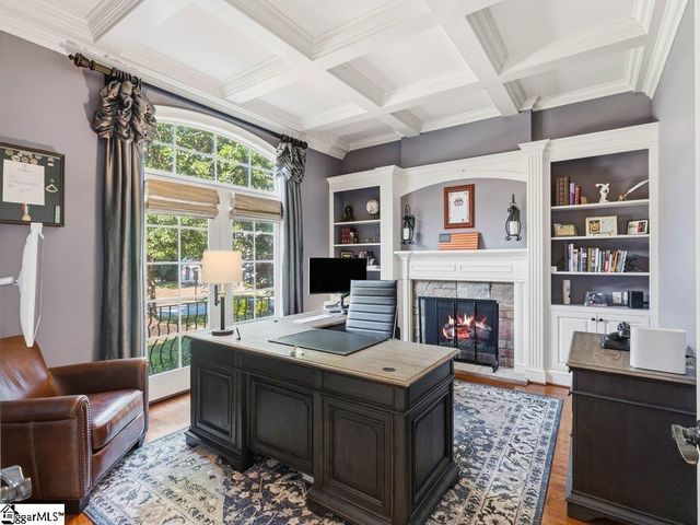 801 Brixton Circle, Simpsonville, SC 29681