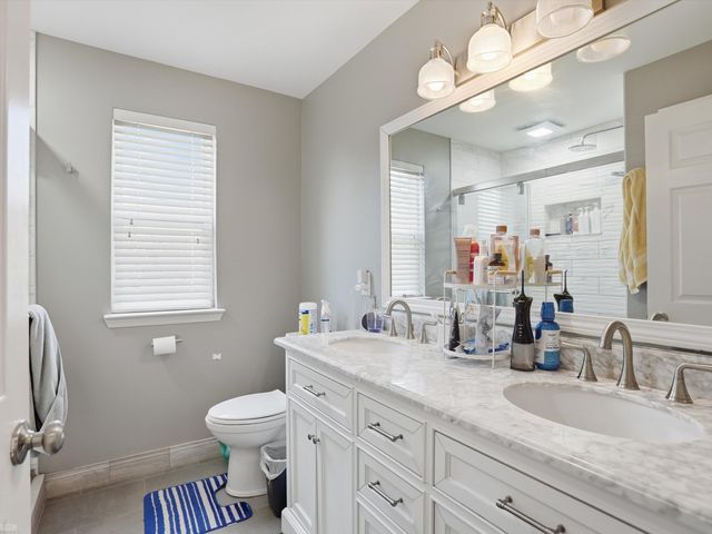 22261 Woodlake Drive, Macomb Twp, MI 48044
