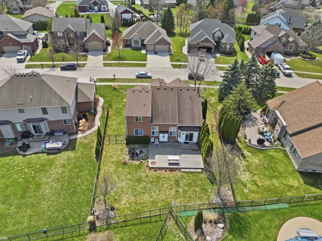 22261 Woodlake Drive, Macomb Twp, MI 48044