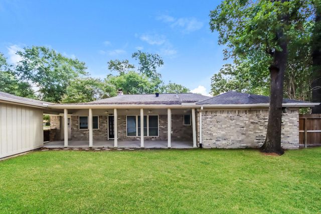 26715 Westwood Drive, Spring, TX 77386