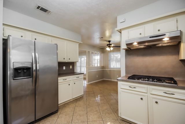 26715 Westwood Drive, Spring, TX 77386