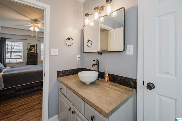 215 CHADWICK LANE, Helena, AL 35080