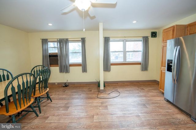 3341 LESTER RD, Philadelphia, PA 19154