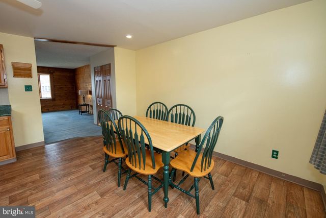 3341 LESTER RD, Philadelphia, PA 19154