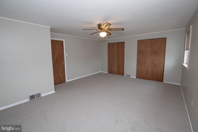 3341 LESTER RD, Philadelphia, PA 19154