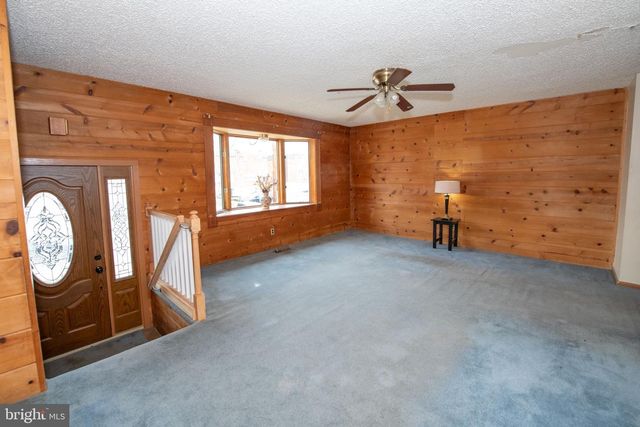 3341 LESTER RD, Philadelphia, PA 19154