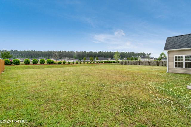 418 Durham Station Drive, Jacksonville, NC 28546