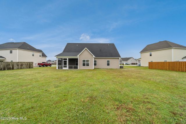 418 Durham Station Drive, Jacksonville, NC 28546