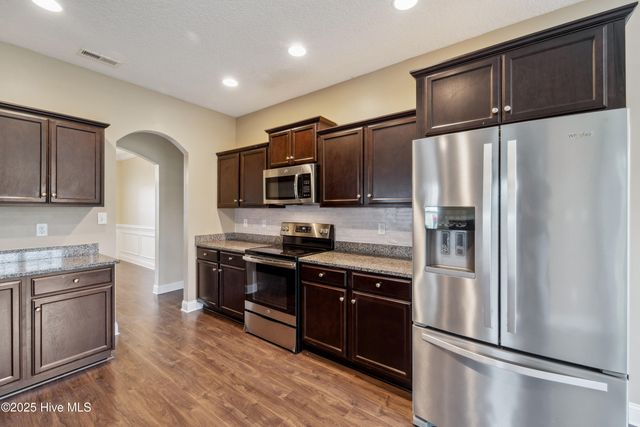 418 Durham Station Drive, Jacksonville, NC 28546