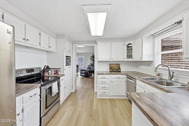 157 Seymour Drive, Camden, NC 27921