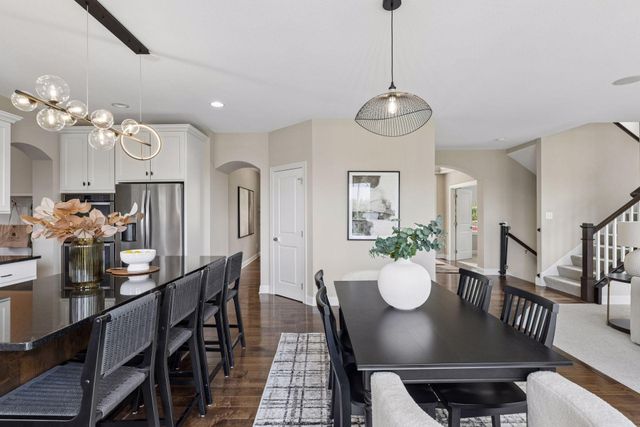 9080 Princeton Circle, Woodbury, MN 55125