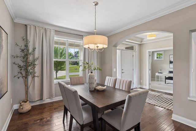 9080 Princeton Circle, Woodbury, MN 55125