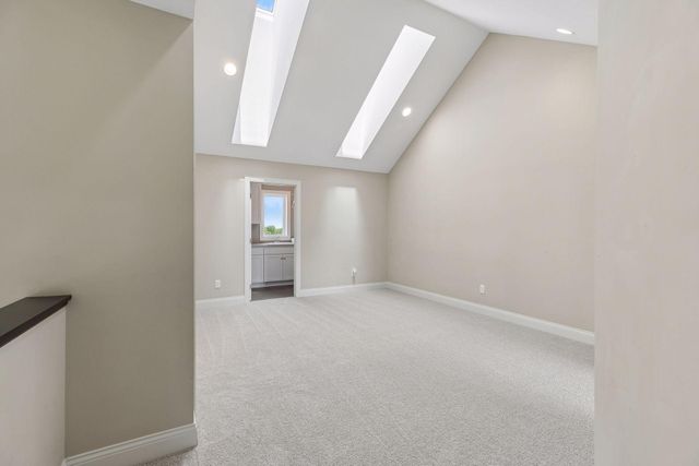 9080 Princeton Circle, Woodbury, MN 55125